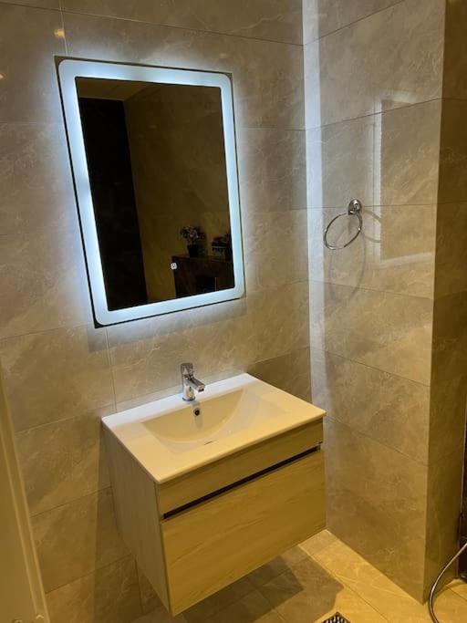 Modern Studio In The Heart Of Amman Ngoại thất bức ảnh